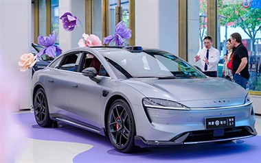 Паперове мистецтво та марки автомобілів